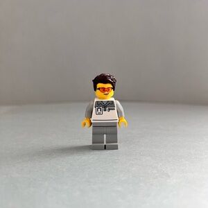 LEGO City Formula 1 Mechanic Minifigure
